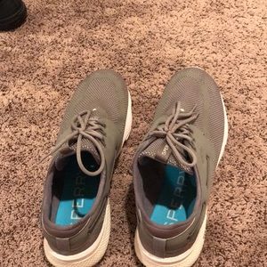 Gray speedy sneakers